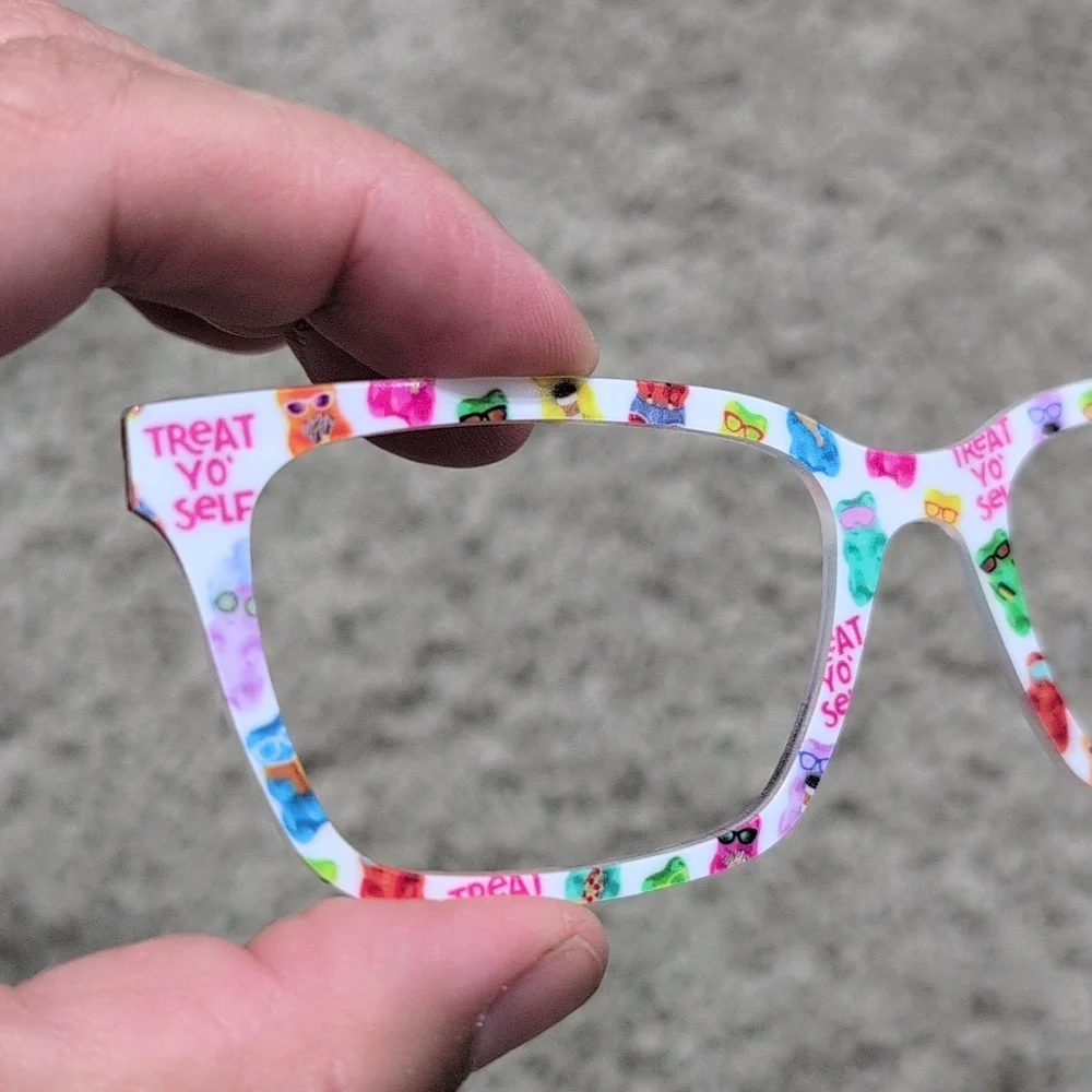 NWOT Pair Eyewear LARKIN Magnetic Topper Treat Yo Self Gummy Bear Print - Picture 2 of 6